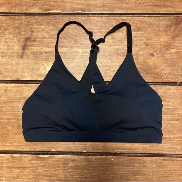 Fabletics Black Sports Bra Size XS / Small Twisted Twist Back Padded - Picture 1 of 6